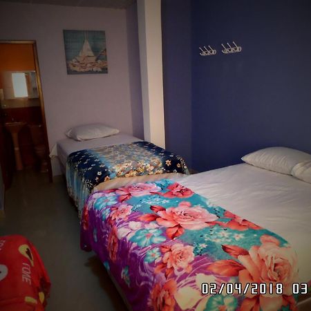 Hostal Las Garzas Del Pelado Плайяс Экстерьер фото